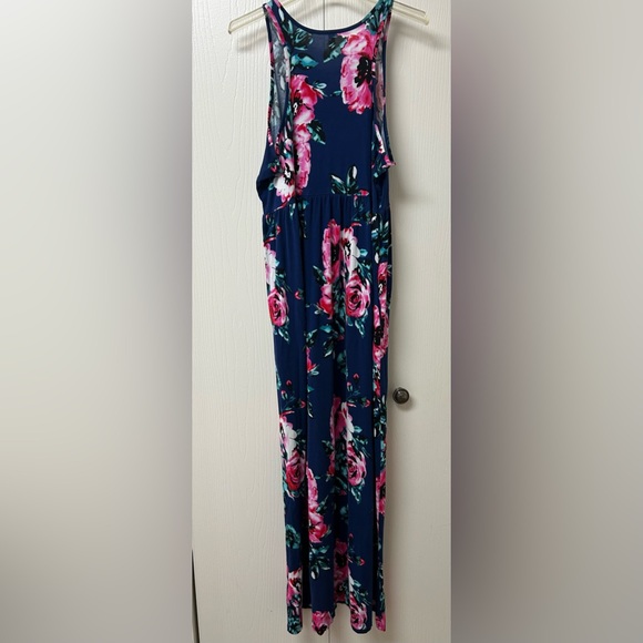 Women’s Floral Print Long Dress w/ Pockets Size 2X - Picture 2 of 5